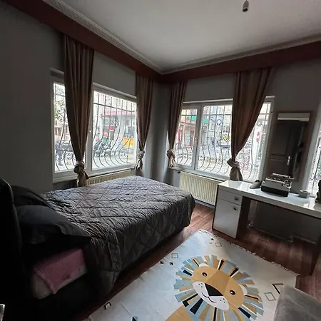 Kadikoeydeki Eviniz. Appartement *